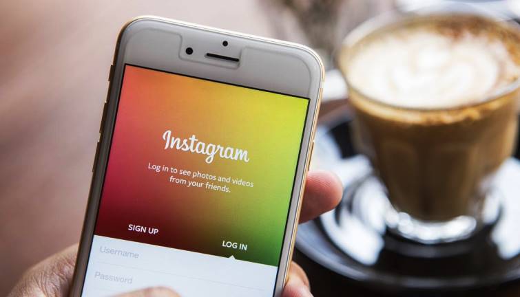 A varios usuarios de Instagram les han bloqueado sus cuentas y afirman que no pueden restablecer su acceso.