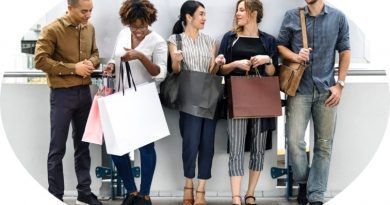 Omnicommerce, consiste en ofrecer una experiencia de compra de calidad, independientemente del canal de contacto elegida por el consumidor, brindándole la posibilidad de comprar por diferentes medios