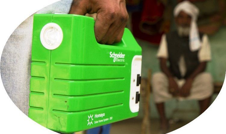 Homaya, solución de energía solar, proporciona acceso a la electricidad de forma segura, fiable y sostenible en zonas remotas que viven con acceso limitado a la electricidad o que no disponen de ella.