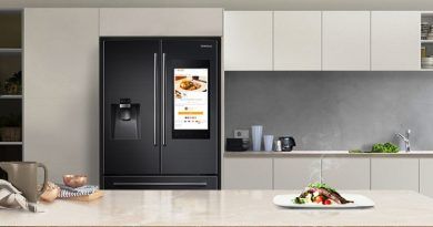 La Family Hub, que se conecta a internet, le permite saber qué alimentos hay dentro de su nevera desde cualquier lugar, recibir sugerencias de recetas y programar un menú semanal.