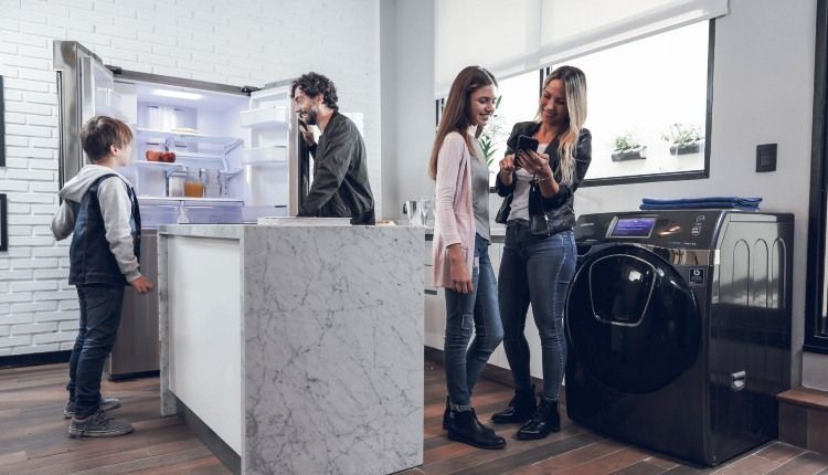 Desde este a&ntilde;o, la plataforma Smarthings de Samsung para hogares interconectados, permitir&aacute; conectar productos de otras marcas, tales como luces, cerraduras y cortinas, entre otras.