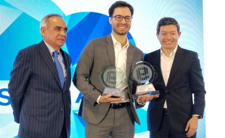 Orlando Rojas, director de Evaluamos (iz); Andr&eacute;s Jim&eacute;nez, Director de Mercadeo y Operaciones de Microsoft Colombia; Germ&aacute;n Centeno, Director de Comunicaciones Corporativas de Telef&oacute;nica Colombia.  