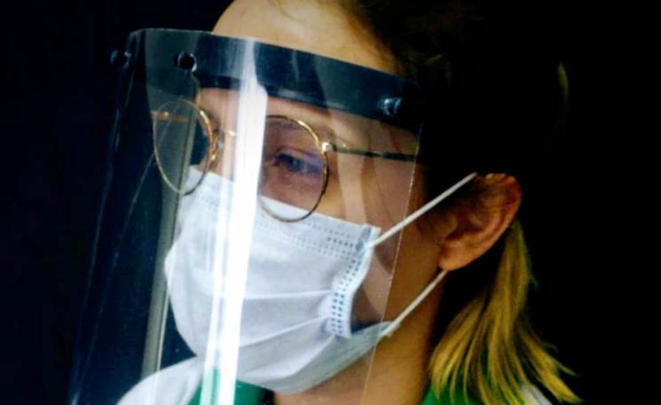Pantallas de protecci&oacute;n, mascarillas y cabinas de acr&iacute;lico son algunos de los elementos que se est&aacute;n produciendo con las impresoras 3D del ITM.