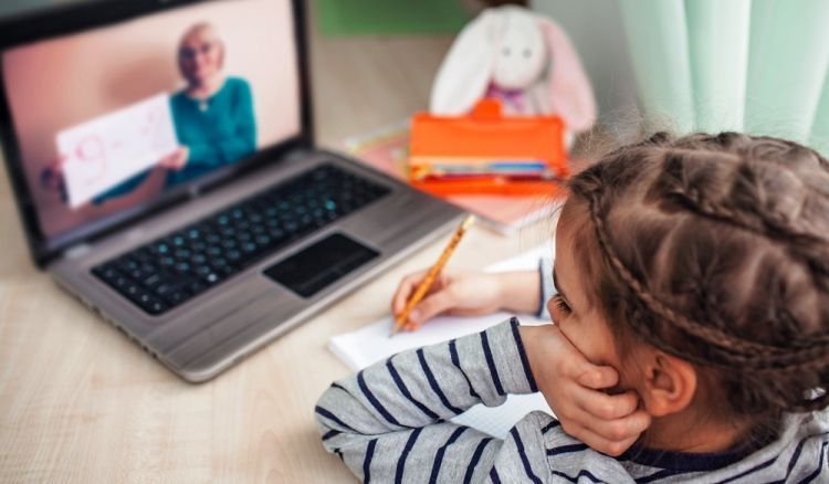 La herramienta de colaboraci&oacute;n Cisco WebEx, el soporte de instalaci&oacute;n y la ayuda ser&aacute;n a demanda y gratuitos para que los estudiantes de las escuelas p&uacute;blicas y privadas puedan continuar con sus clases virtualmente.
