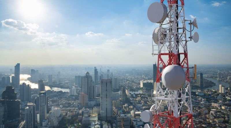 De acuerdo con el análisis FADe (Fake Antenna Detection Project) gestionado por la organización South Lighthouse, proyecto interesado en detectar la vigilancia de teléfonos celulares en América Latina, en Bogotá se detectaron 22 antenas con irregularidades.