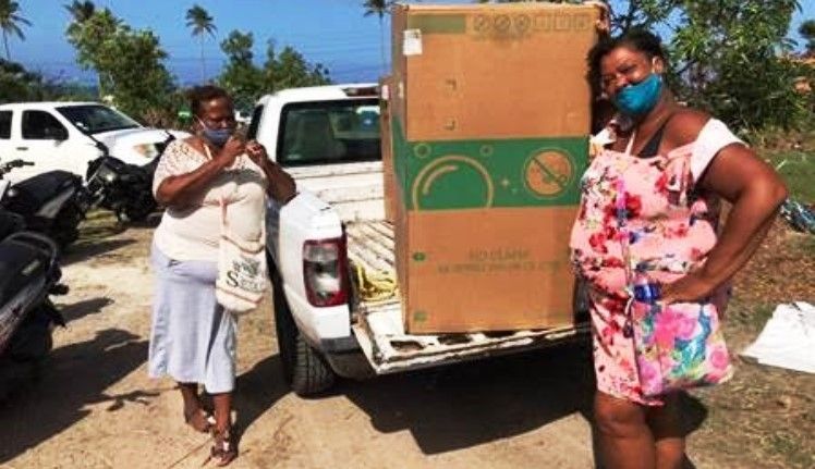 Como parte de su programa de responsabilidad social empresarial, la compa&ntilde;&iacute;a entreg&oacute; 100 kits de electrodom&eacute;sticos compuestos por nevera, estufa y lavadora.