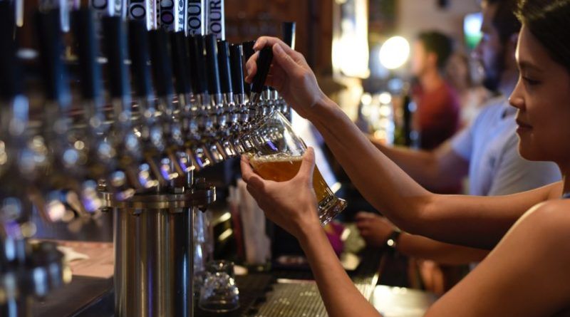Bavaria y el Colectivo Colombiano de Cervecerías Artesanales (COLCAS), gremio que agrupa a más de 150 emprendimientos, anuncian la primera fase de una iniciativa destinada a desarrollar el mercado artesanal y seguir construyendo cultura cervecera en el país.