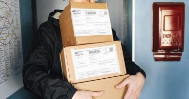 La logística inversa cobra cada vez más relevancia ya que se estima que de todas las compras que se realizan en línea por lo menos el 15 % se devuelven por entrega errónea, insatisfacción con el producto y mercancía defectuosa, entre otras razones.