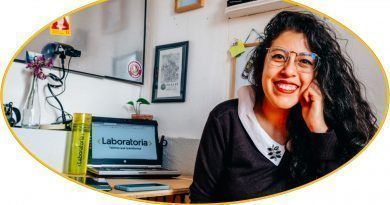 Cualquier mujer que hable español y esté en Colombia, Chile, Ecuador, Perú o México podrá postular a los bootcamps de Laboratoria, programado para septiembre de 2022.