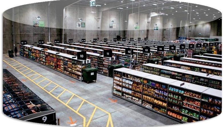 Las Dark Stores o dark kitchens (tiendas o cocinas ocultas) son un nuevo modelo de negocio a puerta cerrada, caracterizado por su rapidez a la hora del despacho.