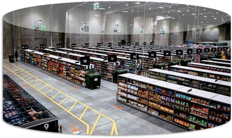 Las Dark Stores o dark kitchens (tiendas o cocinas ocultas) son un nuevo modelo de negocio a puerta cerrada, caracterizado por su rapidez a la hora del despacho. 