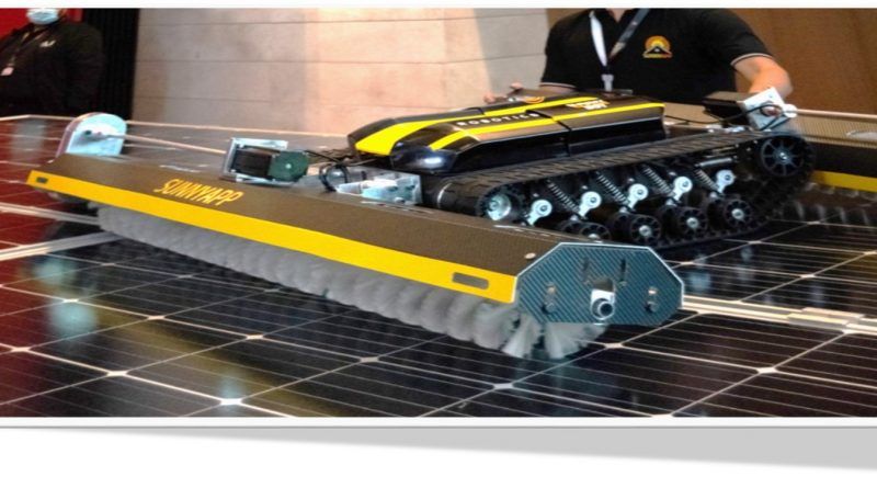 Sunnyclean Bot es una innovadora solución de limpieza que mejora hasta un 20% el desempeño de los paneles solares.