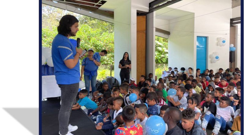 En el marco de esta alianza, se realizarán diferentes capacitaciones a niños, adolescentes, jóvenes y madres cabeza de familia, que les permitirán potenciar sus habilidades, haciendo uso de la tecnología.
