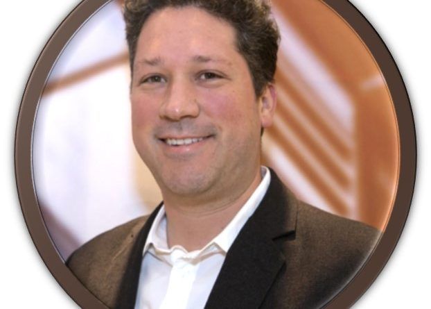 Francisco Olivares, Socio Líder de la Industria de Consumo para Latinoamérica Norte en EY.