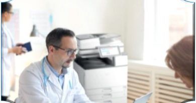 Investigaciones realizadas por Ricoh, revelan que un paciente genera el equivalente a 300 libros en historial de salud a lo largo de su vida y un médico necesita alrededor de 29 horas diarias para consultar material científico y mantenerse actualizado.