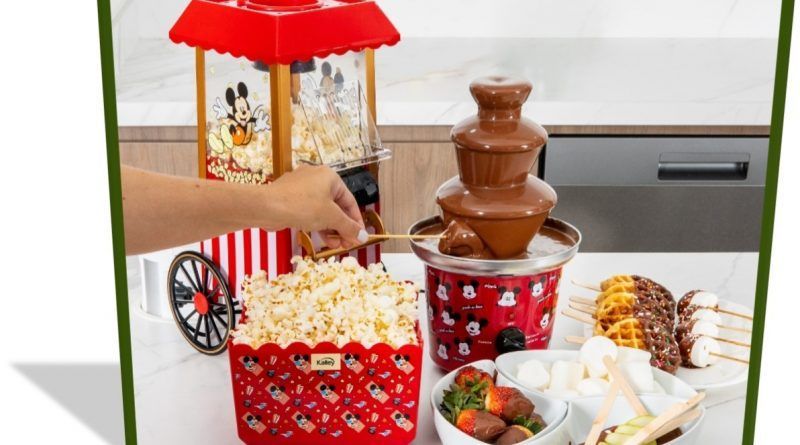 Las icónicas imágenes de los personajes de Mickey y Minnie Mouse son los motivos para esta línea de electrodomésticos y productos tecnológicos que irán saliendo al mercado nacional.
