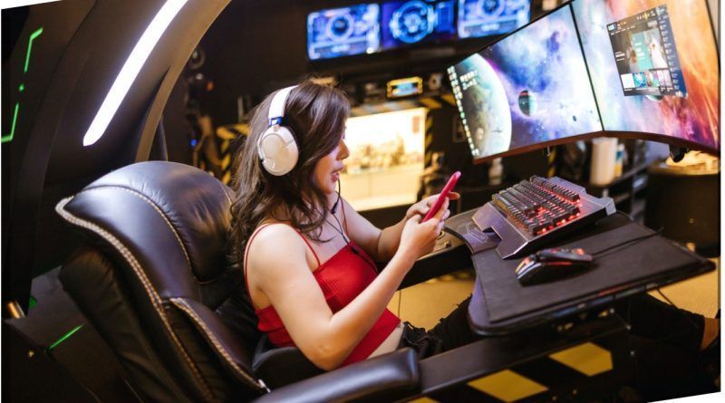 SiendoKam, Host, streamer e influencer oficial de Garena y Free Fire, entrega algunos consejos para ser el mejor dentro del juego con secretos para obtener cubos mágicos gratis.