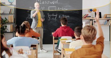 Según el estudio “Índice del Dominio del Inglés (EPI)”, que mide las capacidades de los ciudadanos frente a este idioma en más de 100 países, Colombia se ubica en el puesto 77.