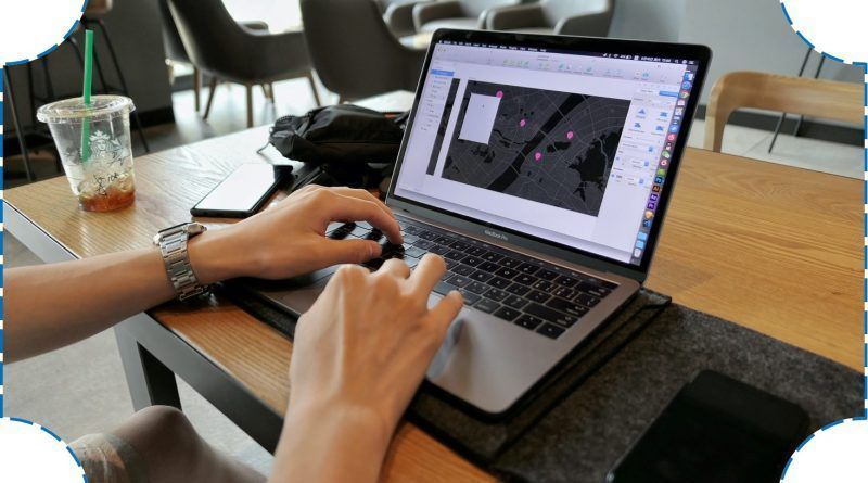 Manejar varios lenguajes es una ventaja competitiva e incrementa las posibilidades de conseguir empleo, así como también el dominio de un segundo idioma como el inglés.