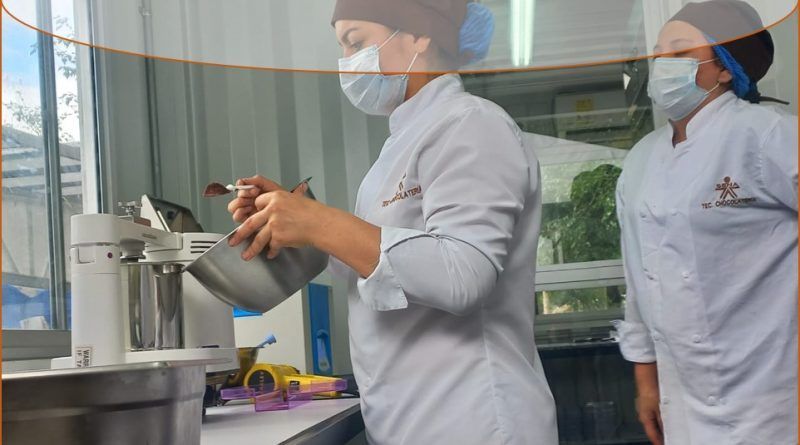 Con la inauguración de un laboratorio de calidad de cacao en Algeciras (Huila), el proyecto Aurora, se orienta a un futuro sostenible para las comunidades campesinas de las regiones de Caquetá y Huila, en el sur de Colombia.