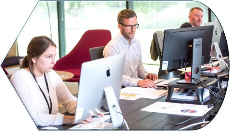 Un ERP es un software donde se re&uacute;ne toda la informaci&oacute;n de la empresa de manera unificada y que es accesible para los diversos miembros de esta.