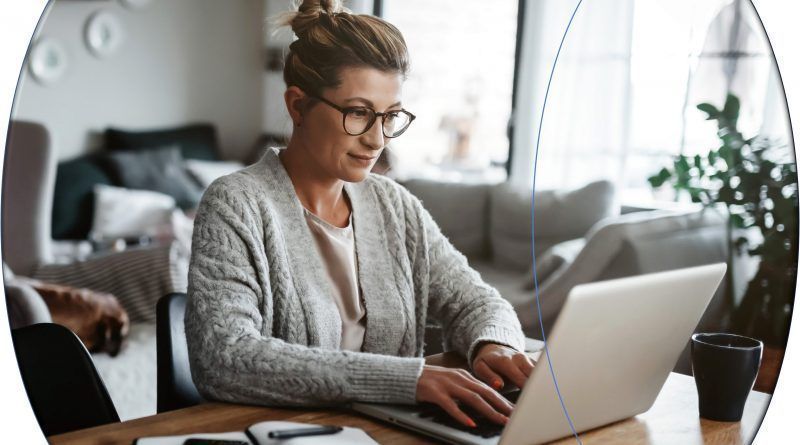 El futuro del trabajo tiene una clara tendencia hacia los modelos híbrido y de teletrabajo, con un creciente uso de espacios virtuales que están soportados por tecnología como el escenario principal para el intercambio entre los colaboradores.