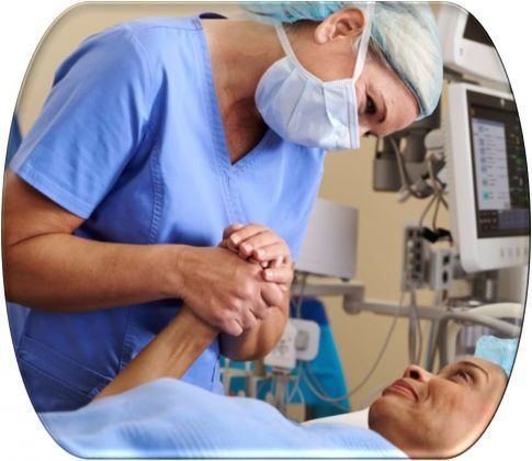 Pacientes y m&eacute;dicos est&aacute;n unidos en una visi&oacute;n de futuro; la escasa confianza en la IA, la interoperabilidad, el agotamiento y la accesibilidad de la atenci&oacute;n, encabezan la lista de retos.