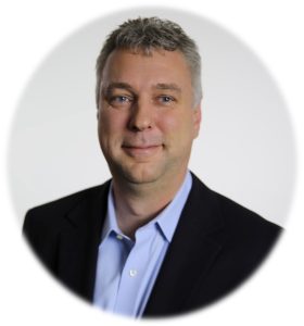mike Kuch, Director Senior de Marketing de Soluciones para Avaya