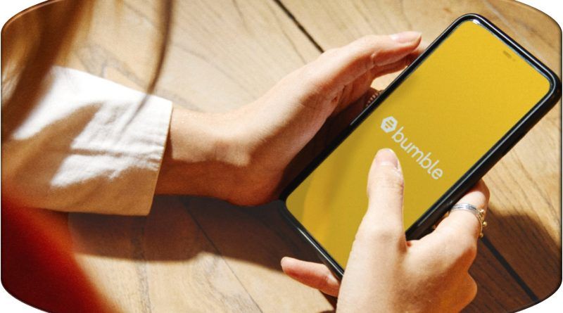 La app de citas Bumble se dio a la tarea de conocer algunos de los efectos negativos que el acoso en línea puede tener en la vida de las personas, tanto en línea como fuera de ella.