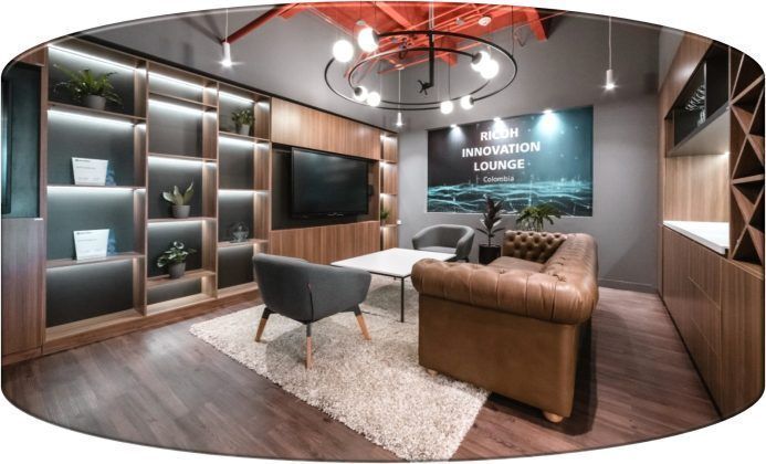 Con una inversi&oacute;n cercana al mill&oacute;n de d&oacute;lares, el espacio se dise&ntilde;&oacute; como un lugar de trabajo c&oacute;modo, inspirador y colaborativo, que permite a los m&aacute;s de 300 colaboradores del pa&iacute;s maximizar los nuevos estilos de trabajo h&iacute;bridos.