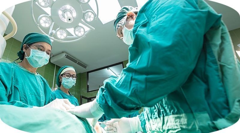 La medicina es una de las áreas que más ha avanzado en los últimos años gracias a la implementación de la Inteligencia Artificial (IA) y la Analítica de Datos.