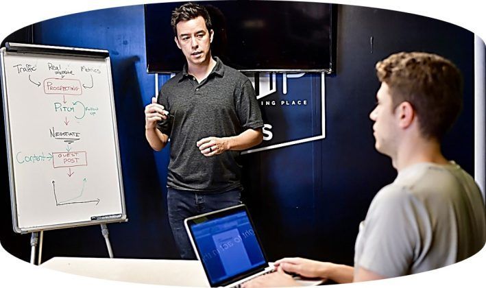 Con el curso gratuito &lsquo;PR Tech Connect Educators Workshop&rsquo; se formaron a m&aacute;s de 100 profesores de 38 universidades e instituciones educativas del pa&iacute;s. Los docentes aprendieron sobre inteligencia artificial, Big Data, DevOps y Omniverso.