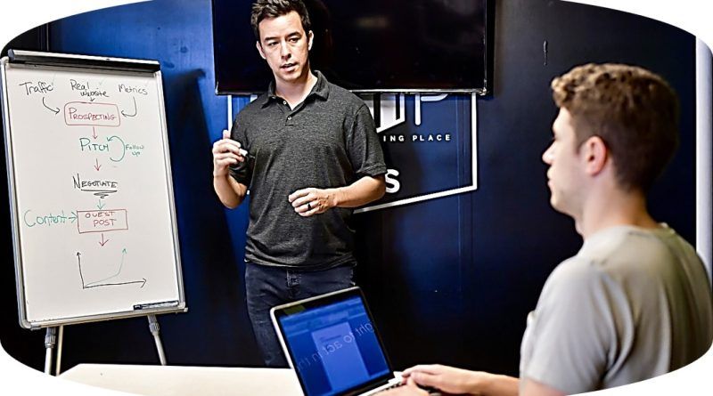 Con el curso gratuito ‘PR Tech Connect Educators Workshop’ se formaron a más de 100 profesores de 38 universidades e instituciones educativas del país. Los docentes aprendieron sobre inteligencia artificial, Big Data, DevOps y Omniverso.