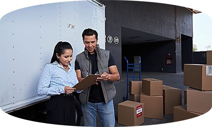 Las nuevas funciones permiten conocer la hora estimada de entrega, as&iacute; como compartir en tiempo real el progreso de cada env&iacute;o, lo que brinda confianza, facilita los servicios y mejora la experiencia de uso. 