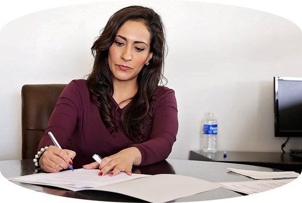 Solo el 27% de los trabajadores de oficina dicen tener una relaci&oacute;n saludable con el trabajo; India es el pa&iacute;s m&aacute;s saludable, Jap&oacute;n el menos saludable. El 83% de los trabajadores de oficina de hoy est&aacute;n dispuestos a ganar menos para ser m&aacute;s felices en el trabajo.