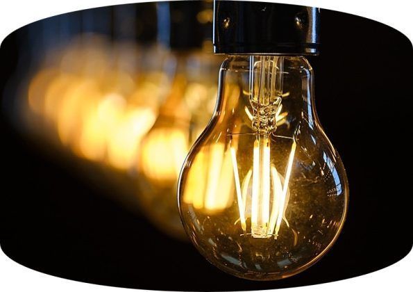 El cambio de un sistema de iluminaci&oacute;n tradicional a LED contribuye con la reducci&oacute;n de emisiones de CO2 al ambiente. 