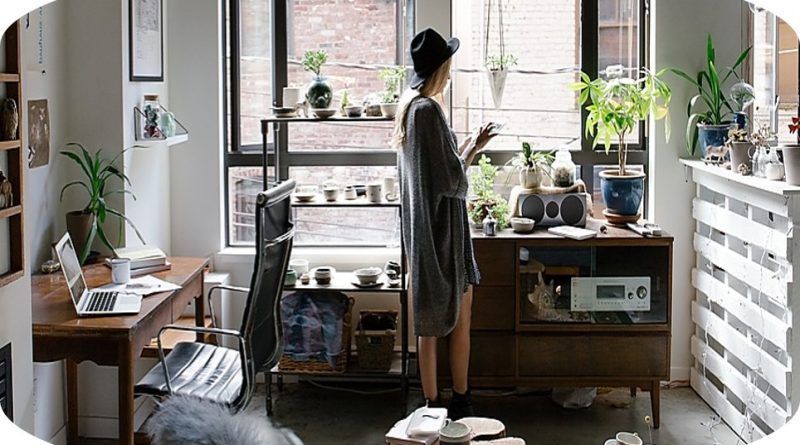 El futuro del trabajo: la mitad de las empresas continúan en la búsqueda de su esquema óptimo. Latinoamérica es la región del mundo con la mayor adopción de trabajo híbrido y menor uso del trabajo 100% remoto.