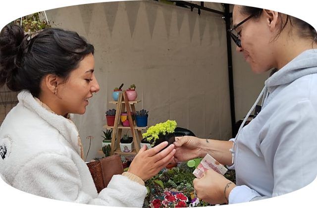 Con talleres gratuitos e interactivos se busca capacitar a la comunidad sobre pr&aacute;cticas agr&iacute;colas sostenibles como la elaboraci&oacute;n de huertas caseras y de productos org&aacute;nicos para multiplicar los saberes, el bienestar de las personas y el cuidado del planeta.