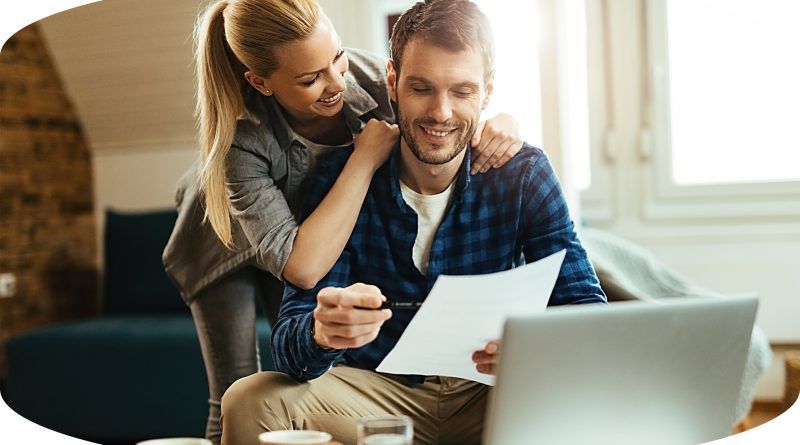 Las “deudas inteligentes”, como las llaman los expertos en finanzas personales de Bravo, son aquellas que se relacionan con la inversión; ya sea para comprar una propiedad, un carro, o aumentar el capital que se tiene en el momento.