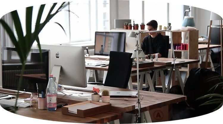 Seg&uacute;n el estudio &ldquo;Crecimiento empresarial sostenible en la era digital&rdquo;, elaborado por la plataforma de CRM de HubSpot a 1000 empresarios de la regi&oacute;n, el 47,6% de las empresas encuestadas en Colombia est&aacute; priorizando la innovaci&oacute;n en productos y servicios como medio principal para su crecimiento y desarrollo.
