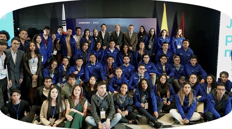 Los programas de Ciudadanía Corporativa de Samsung, Solve for Tomorrow y Samsung Innovation Campus, han aportado a la disminución de la brecha social para comunidades menos privilegiadas y la brecha digital de género para mujeres y niñas.