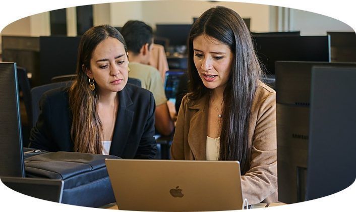La compa&ntilde;&iacute;a, que recientemente fue reconocida como la mejor empresa para talento joven entre todas las industrias del pa&iacute;s, obtuvo tambi&eacute;n el octavo lugar, entre m&aacute;s de 60 empresas, como una de las mejores compa&ntilde;&iacute;as de tecnolog&iacute;a para el talento femenino por debajo de los 35 a&ntilde;os.