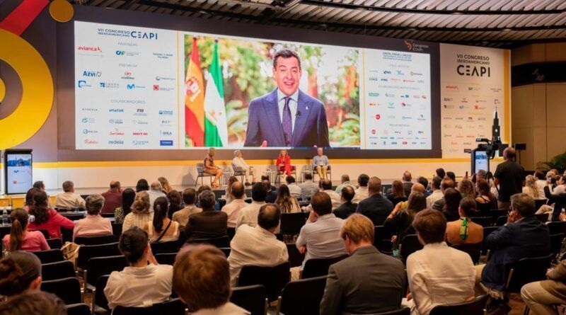 Líderes empresariales en el Congreso de CEAPI 2025