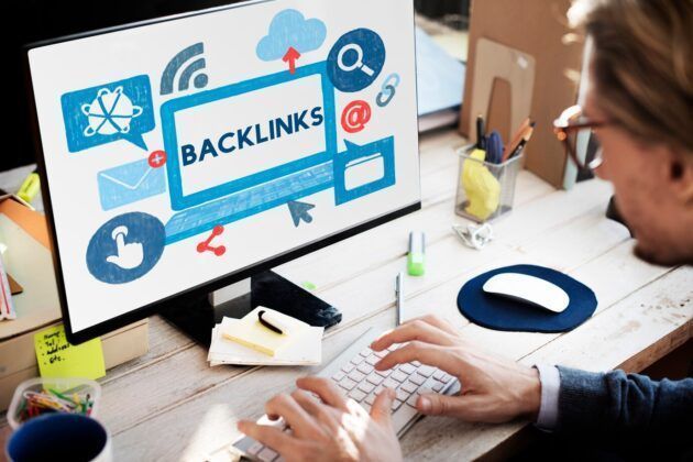 Descubre c&oacute;mo los enlaces trampa est&aacute;n explotando vulnerabilidades en la IA generativa y c&oacute;mo proteger tus datos de esta nueva amenaza cibern&eacute;tica. Trend Micro alerta sobre el riesgo creciente.