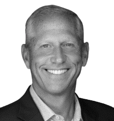 Bob VanKirk, presidente y CEO de SonicWall