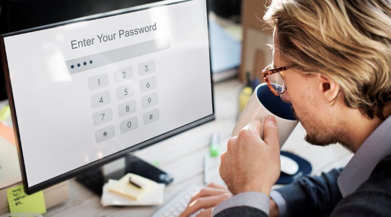 La gestión de accesos privilegiados (PAM) se ha convertido en una estrategia esencial para proteger los datos sensibles y garantizar la seguridad en las empresas.