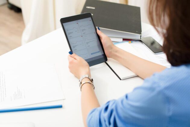 El journaling digital es una práctica innovadora para gestionar tus pensamientos, emociones y actividades diarias. Conoce cómo las apps de notas pueden mejorar tu bienestar y productividad El journaling digital es una práctica innovadora para gestionar tus pensamientos, emociones y actividades diarias. Conoce cómo las apps de notas pueden mejorar tu bienestar y productividad