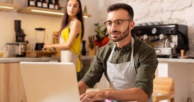 La digitalización es esencial para la supervivencia de las pymes en 2025. Conoce las herramientas tecnológicas clave que ayudarán a las pequeñas empresas a crecer y prosperar en un mundo cada vez más digital.