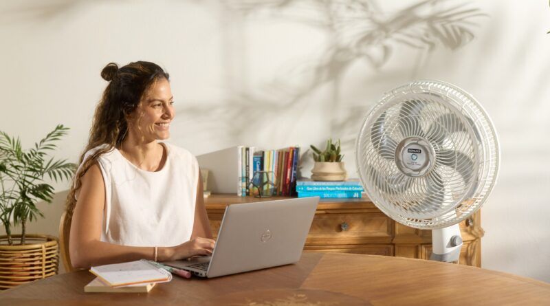 Prepárate para los calores extremos de 2025 con estrategias para enfrentar las altas temperaturas y sequías. Descubre cómo proteger tu hogar y mantener la comodidad en un año de clima desafiante.