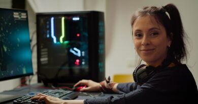 El Día Internacional de la Mujer y la Niña en la Ciencia, vuelve a ser motivo para una reflexión global acerca del compromiso con la equidad de género en STEM, resaltando las barreras que enfrentan las mujeres científicas y la importancia de iniciativas que promueven su talento y liderazgo en el ámbito científico.